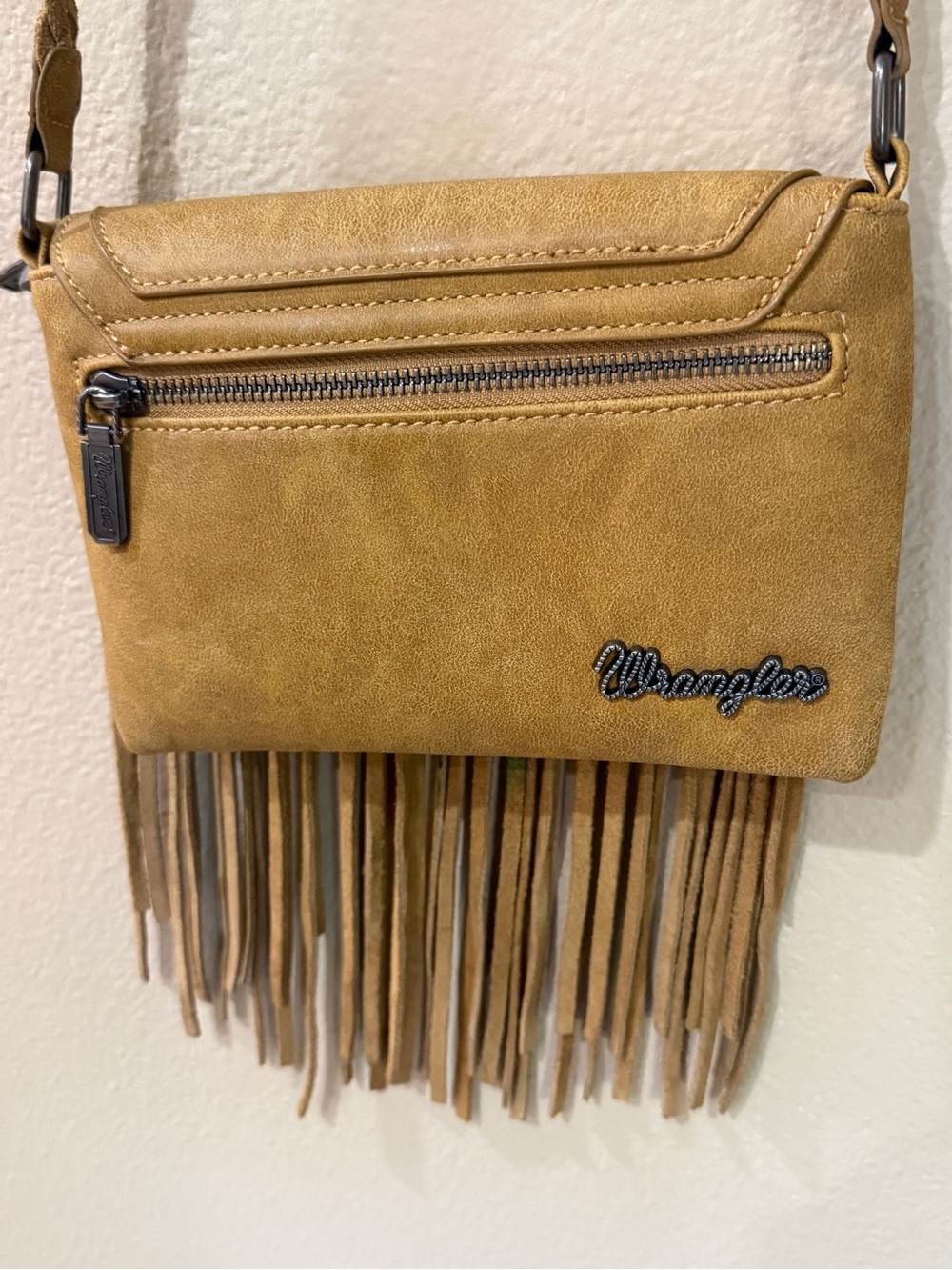 Wrangler Genuine Leather Fringe Crossbody Bag - Picture 6 of 15